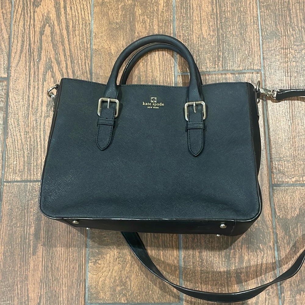 Structured Kate Spade purse. Good condition